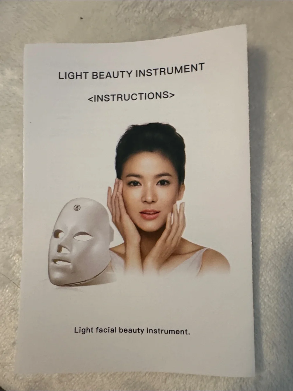 INIA Glow LED Facial Mask Pink